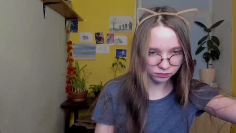 Leslie online show from 12-28-24, 07:11