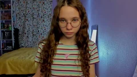 Leslie online show from 11-05-25, 10:43