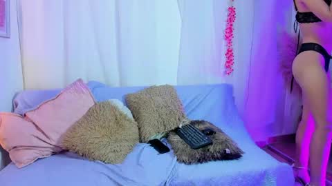 Snapshot of your_lily69 chatting on 05-20-26, 03:34 your lily69 online show from 05-20-26, 03:34