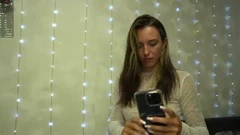 Snapshot of your_little_flexible_girl chatting on 07-28-26, 05:56 Meri online show from 07-28-26, 05:56