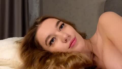 Jessica Loyd online show from 01-05-25, 11:48