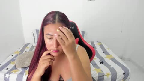 EMILY independent model online show from 01-10-25, 07:25