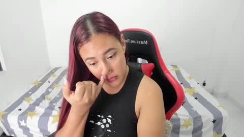 EMILY independent model online show from 01-18-25, 06:03
