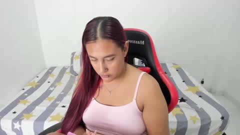 EMILY independent model online show from 01-19-25, 06:09