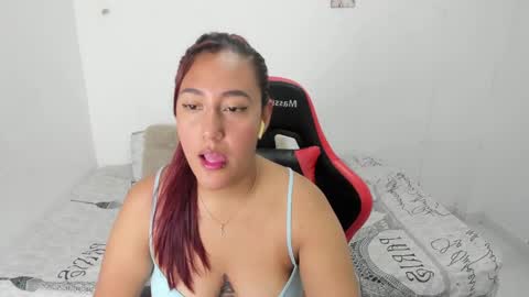 EMILY independent model online show from 01-30-25, 05:09