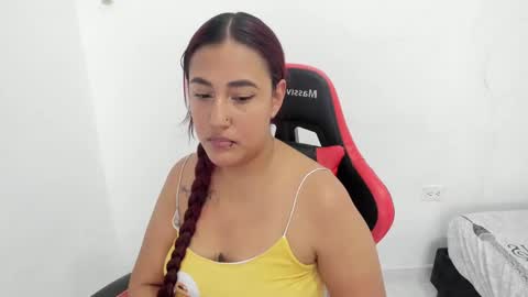 EMILY independent model online show from 02-20-25, 06:06