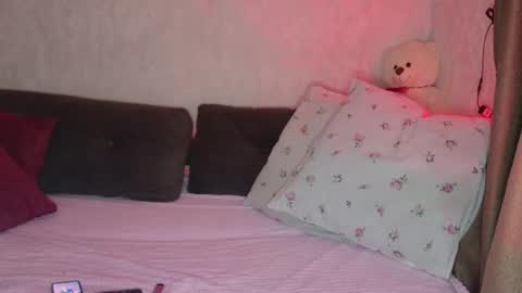 Anna online show from 11-21-25, 04:27