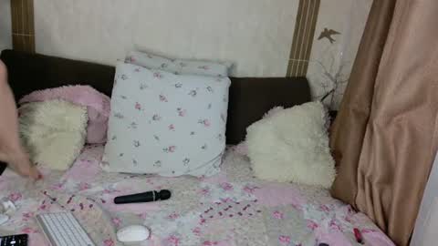 Anna online show from 07-02-26, 02:45