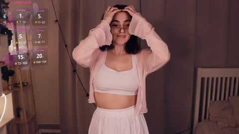 Snapshot of your_reward chatting on 01-17-25, 10:11 Luna online show from 01-17-25, 10:11