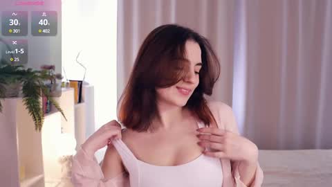 Snapshot of your_reward chatting on 02-27-25, 07:34 Luna online show from 02-27-25, 07:34