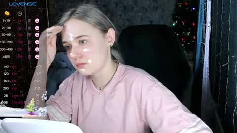 Molly online show from 12-23-24, 04:12