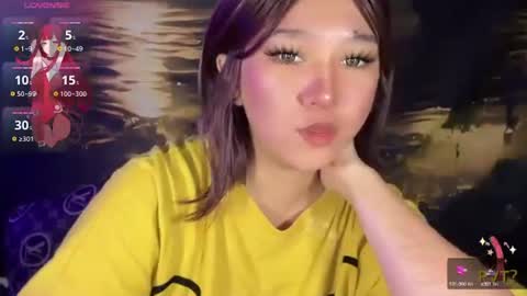 Snapshot of your_sweetmaria chatting on 10-17-25, 02:15 Maria online show from 10-17-25, 02:15