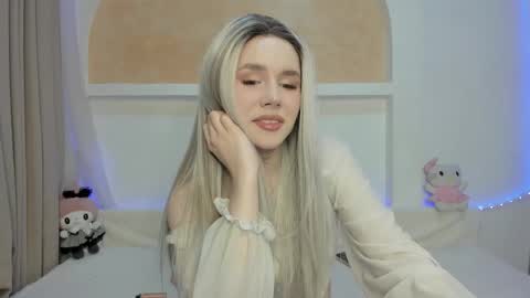 Alice online show from 11-11-25, 04:18