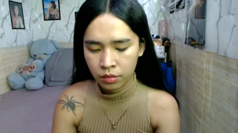 your_twinkletoes18 online show from 07-05-26, 06:31