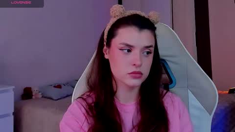 Anikka online show from 02-17-26, 10:23