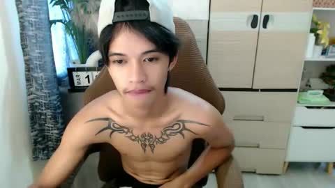 yourasian_eric online show from 03-18-26, 12:47