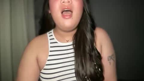 Snapshot of yourasianhotgirlxxx chatting on 11-28-25, 12:46 Ailah online show from 11-28-25, 12:46