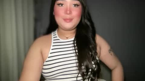 Snapshot of yourasianhotgirlxxx chatting on 11-29-25, 01:30 Ailah online show from 11-29-25, 01:30