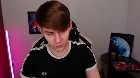 Snapshot of yourbilly chatting on 12-13-24, 02:32 Billy online show from 12-13-24, 02:32