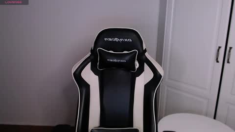 Billy online show from 04-02-26, 01:14