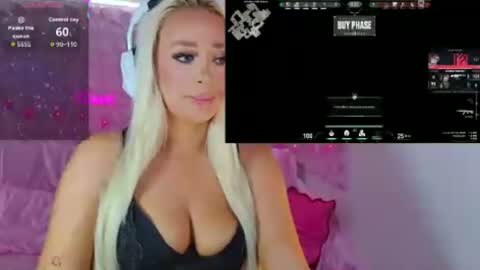 Snapshot of yourblonde_doll chatting on 07-17-26, 08:14 YourBlondeDoll online show from 07-17-26, 08:14