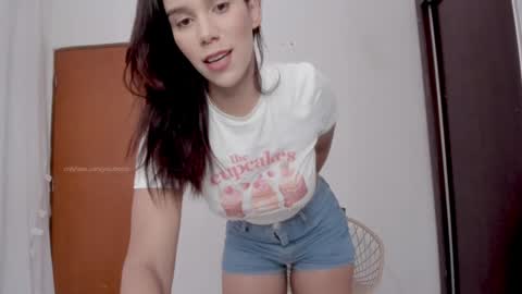 insta  yourboniee online show from 12-28-24, 02:32