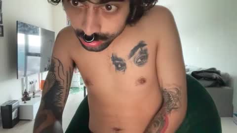 yourboo25 online show from 02-07-26, 11:47