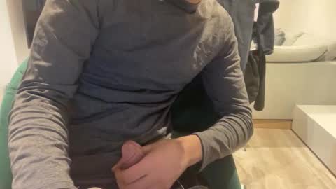 yourboo25 online show from 03-01-26, 05:31