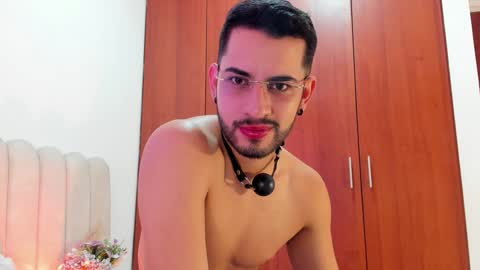 YOURBOYNEXTDOOR online show from 12-06-24, 08:26