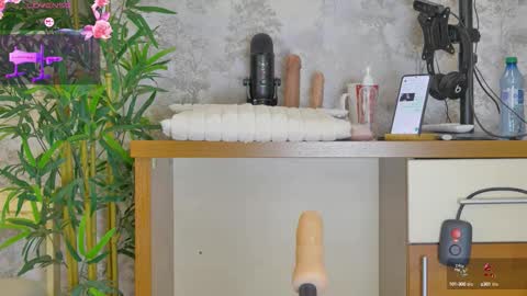 Anna online show from 10-14-25, 07:14