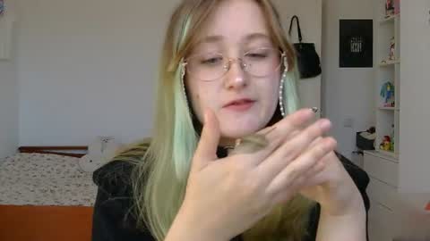 cherry online show from 06-20-26, 06:05