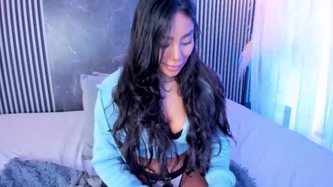 Selena online show from 03-06-25, 08:08