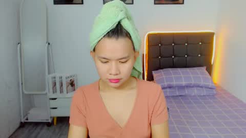 Snapshot of yourcuteprincess_ chatting on 06-11-26, 01:20 yourcuteprincess_ online show from 06-11-26, 01:20