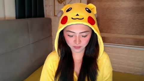 JEN  online show from 02-27-25, 03:25