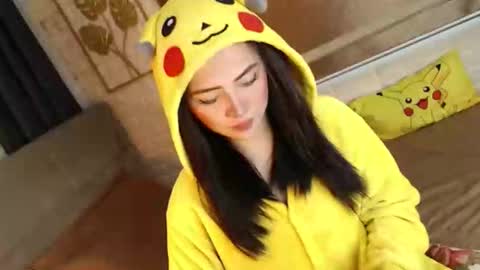 JEN  online show from 09-18-25, 11:01