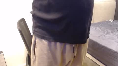 hornyedging online show from 04-17-26, 09:29