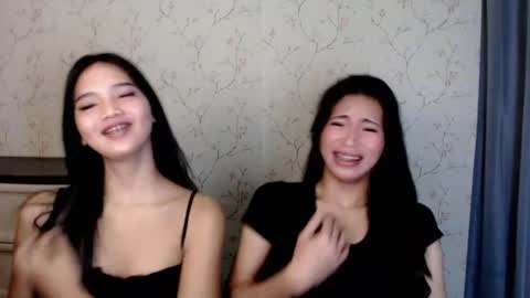 Snapshot of yourdreamgirlgwen chatting on 07-23-26, 07:12 GWENI online show from 07-23-26, 07:12