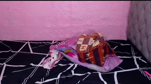 Snapshot of yourdreamisabell chatting on 02-02-25, 06:20 yourdreamisabell online show from 02-02-25, 06:20