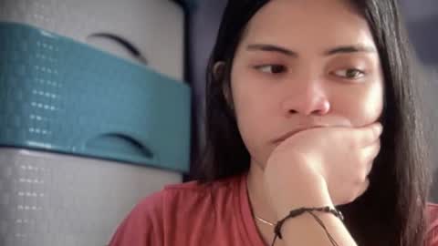 Snapshot of yourehot_pretty chatting on 05-30-26, 05:15 Do read my bio online show from 05-30-26, 05:15