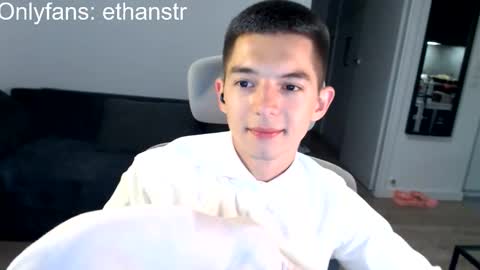 Snapshot of yourethan chatting on 09-16-25, 08:10 yourethan online show from 09-16-25, 08:10