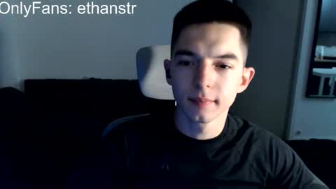 Snapshot of yourethan chatting on 10-15-25, 08:20 yourethan online show from 10-15-25, 08:20