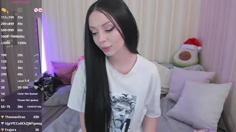 Snapshot of youreyesgazm chatting on 01-05-25, 11:59 Mary online show from 01-05-25, 11:59