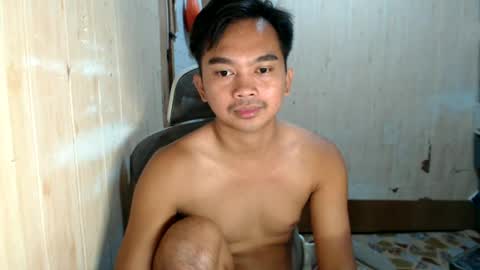 Snapshot of yourfantasyboyjr chatting on 06-18-26, 01:26 i am your dream boy JR online show from 06-18-26, 01:26