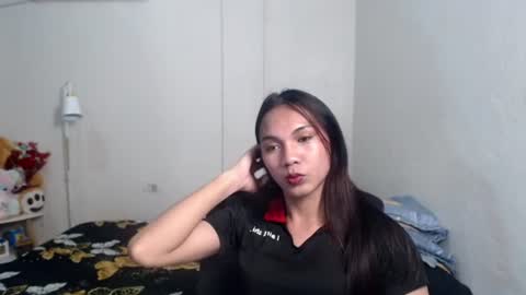 Snapshot of yourfav_jasmin chatting on 07-04-26, 06:03 NEW HUGECOCK online show from 07-04-26, 06:03