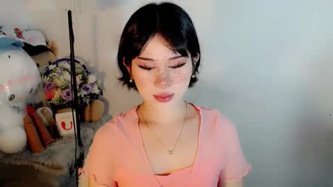 PrettyElla online show from 11-13-25, 02:43