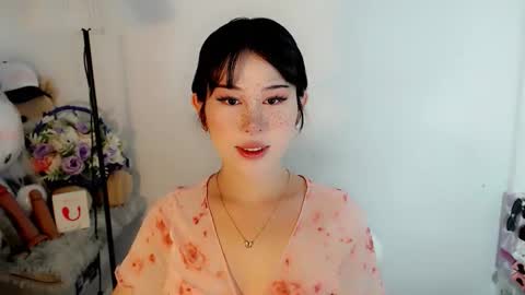 PrettyElla online show from 11-20-25, 11:15