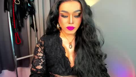 Snapshot of yourfiercemistress chatting on 01-17-25, 11:18 not into STINGY and CHEAP people online show from 01-17-25, 11:18