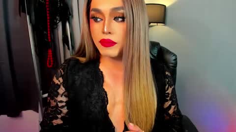 Snapshot of yourfiercemistress chatting on 01-23-25, 12:19 not into STINGY and CHEAP people online show from 01-23-25, 12:19