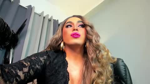 Snapshot of yourfiercemistress chatting on 02-16-25, 11:27 not into STINGY and CHEAP people online show from 02-16-25, 11:27