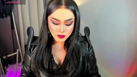 Snapshot of yourfiercemistress chatting on 09-13-25, 08:41 not into STINGY and CHEAP people online show from 09-13-25, 08:41